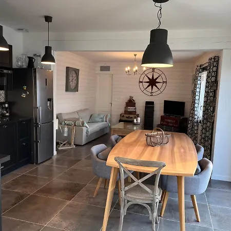 Сasa de vacaciones Maison De Plein Pied *